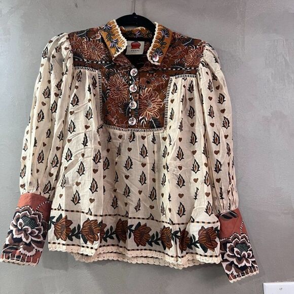 Farm Rio Beige Ainika Floral Long Sleeve Blouse - Picture 9 of 10